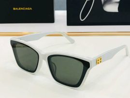 Picture of Balenciga Sunglasses _SKUfw56894841fw